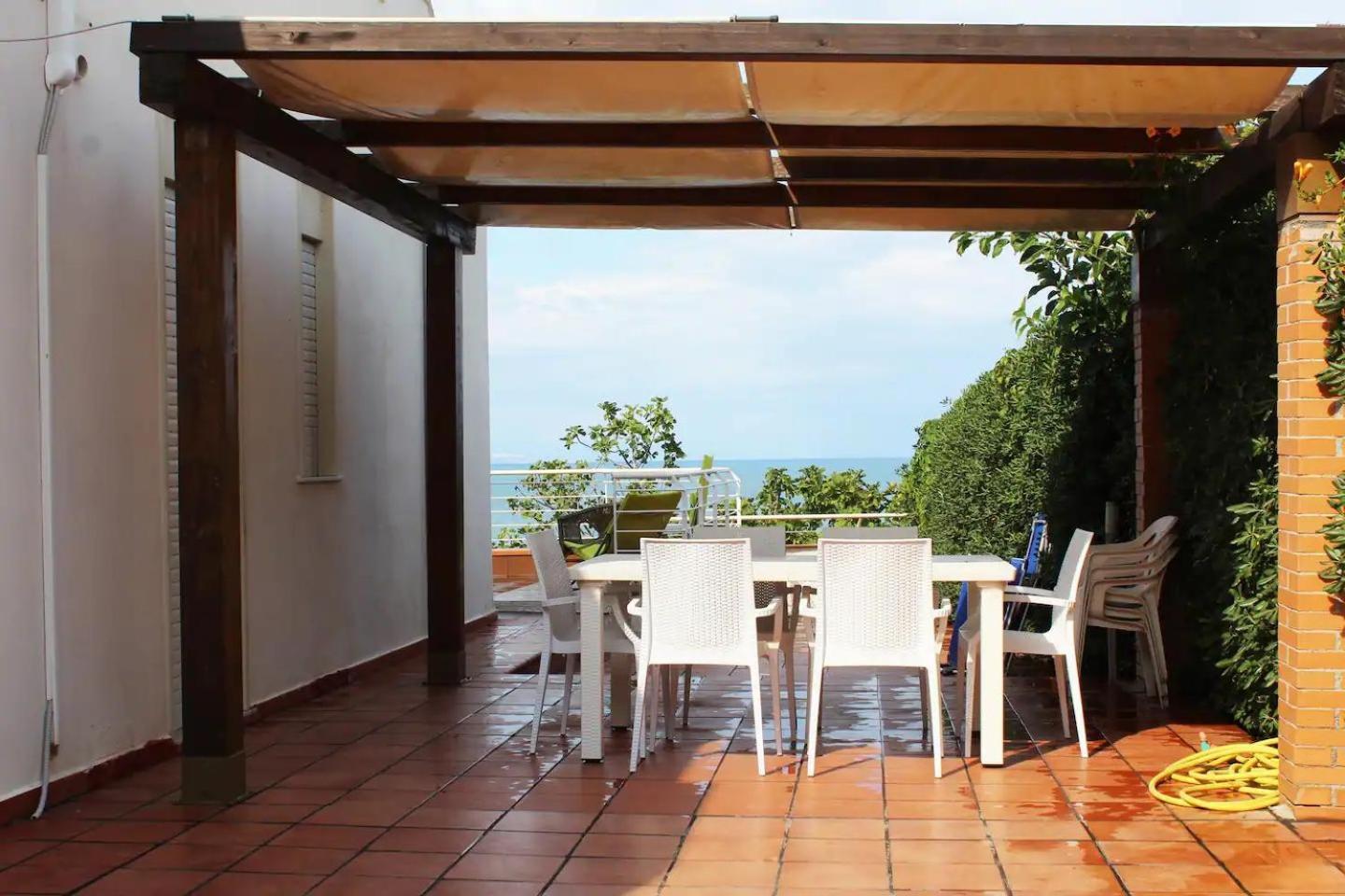 アニョーネ・バーニ Terrazza Sul Mareヴィラ エクステリア 写真