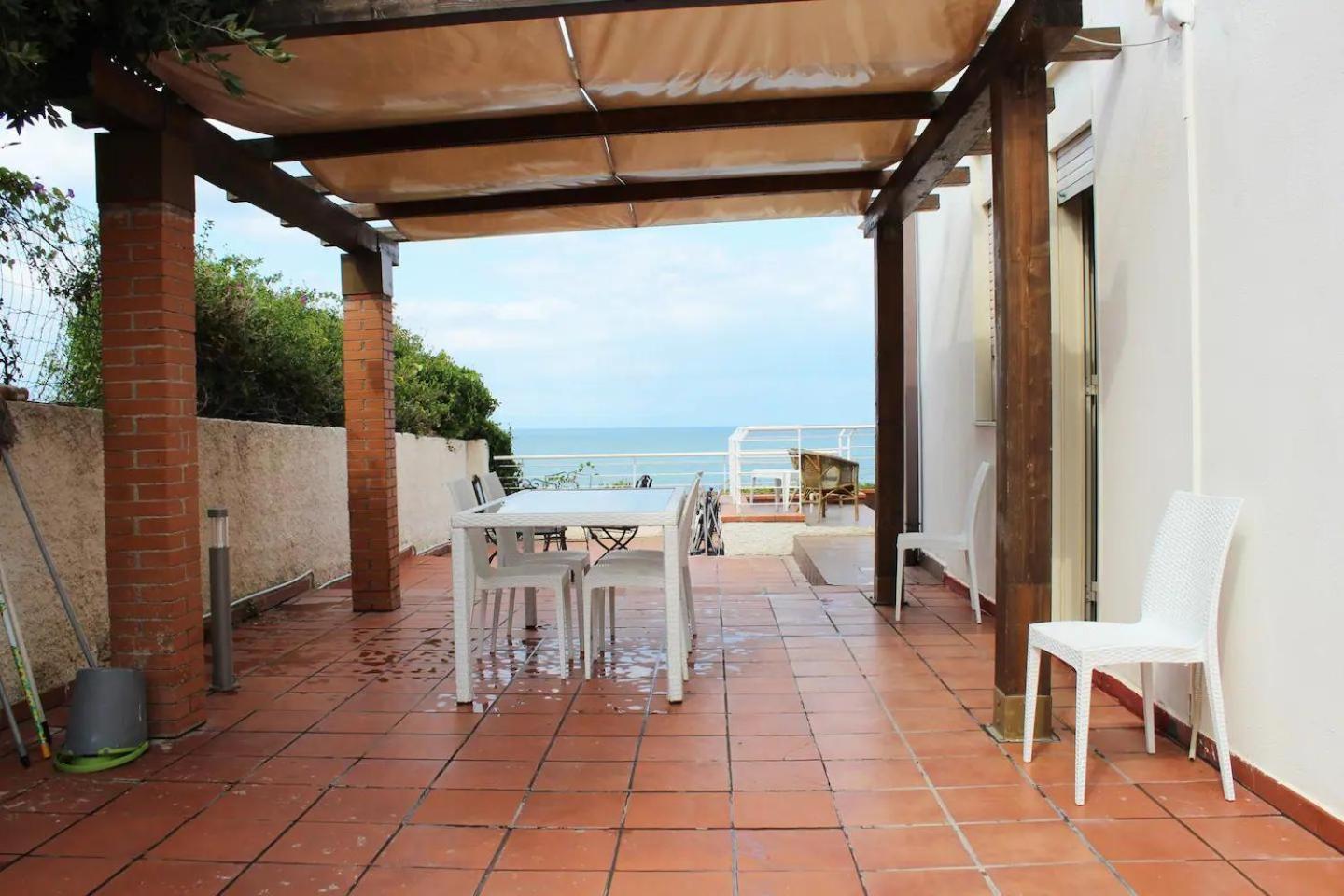 アニョーネ・バーニ Terrazza Sul Mareヴィラ エクステリア 写真